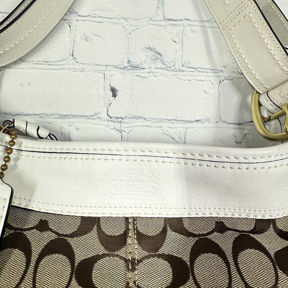 VTG Coach Bleecker Bucket Bag Beige Signature Canvas & White Leather Trim Purse - Picture 4 of 16